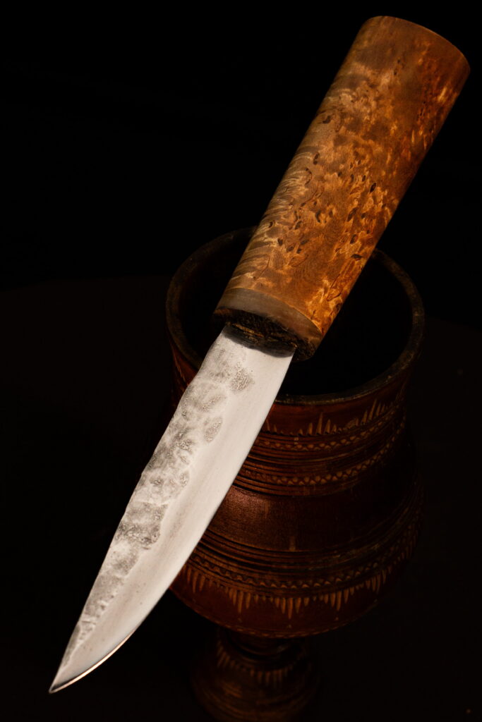 След волка — Бөрө суола — 8