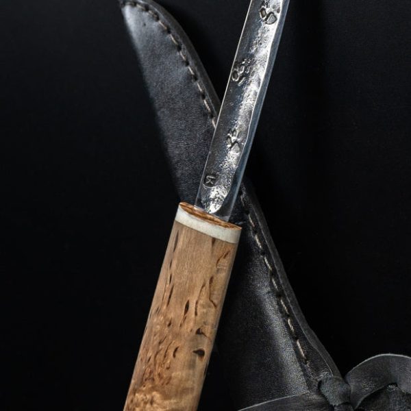 Yakut Knife "Wolf Trail" — Textured Blade 140mm